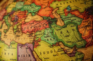 Central Coercive Diplomacy in the Gulf